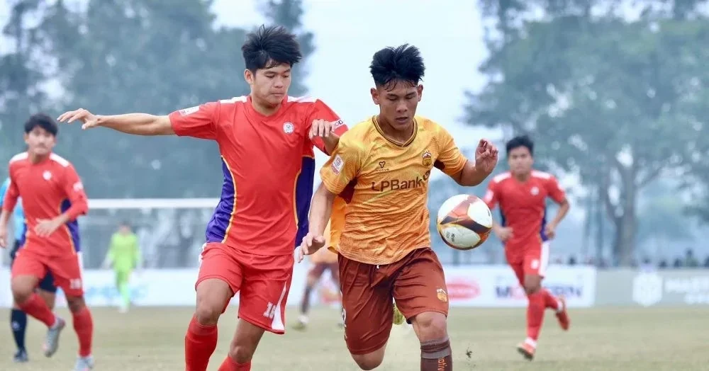 Cầu thủ U19 HAGL thi đấu tại giải U19 Quốc gia 2025-2026